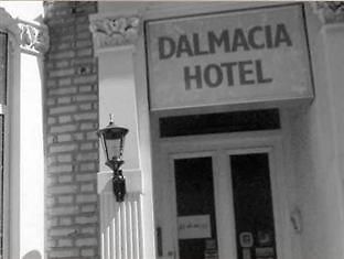 Dalmacia Hotel London Bagian luar foto